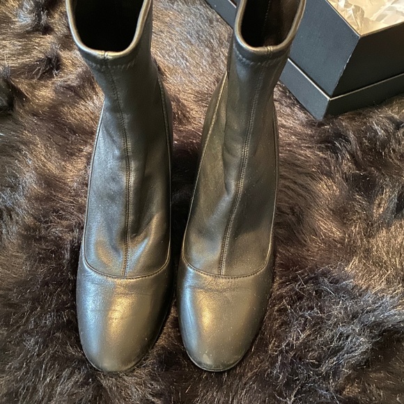 giana stretch bootie